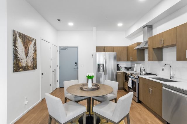920 South St Apt 219, Nashville, TN 37203