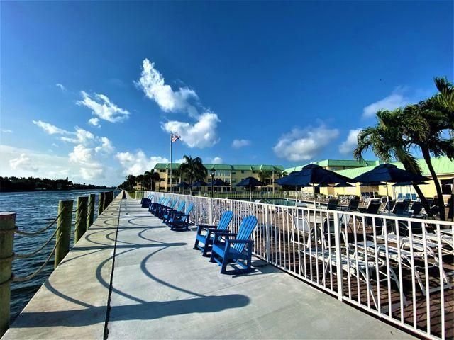 25 Colonial Club Drive 101, Boynton Beach, FL 33435