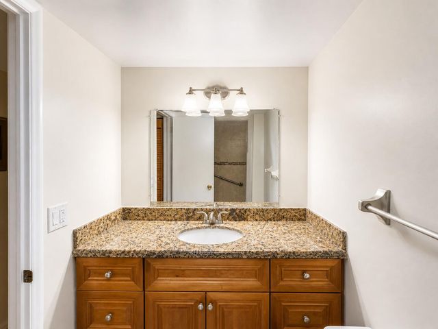 25 Colonial Club Drive 101, Boynton Beach, FL 33435