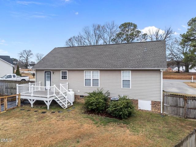 71 Rosa Circle, Willow Spring, NC 27592