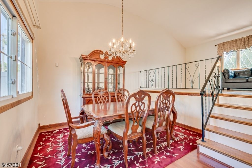 36 Foxwood Dr, Franklin Twp., NJ 08873 — photo 4