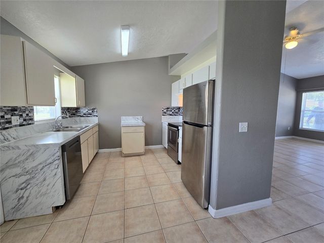 3113 JULIA COURT, Lakeland, FL 33810