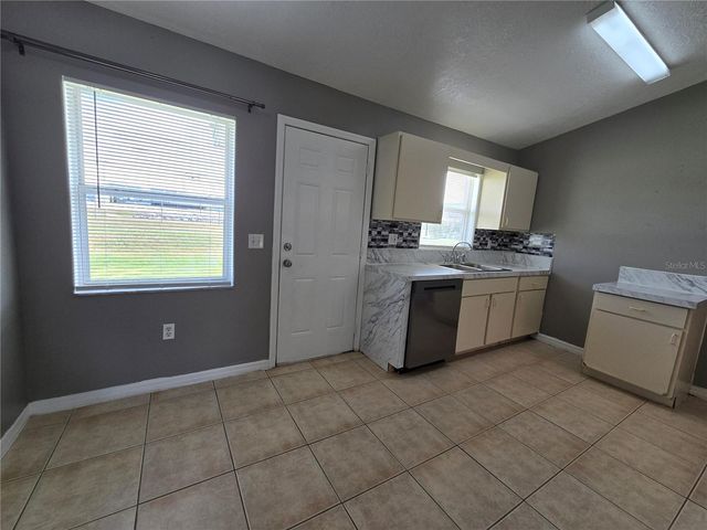 3113 JULIA COURT, Lakeland, FL 33810