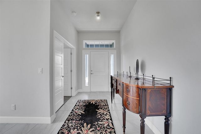 8600 Merano Avenue, Fort Pierce, FL 34951