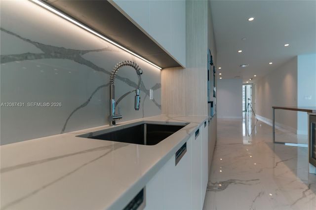 15701 Collins Avenue 702, Sunny Isles Beach, FL 33160