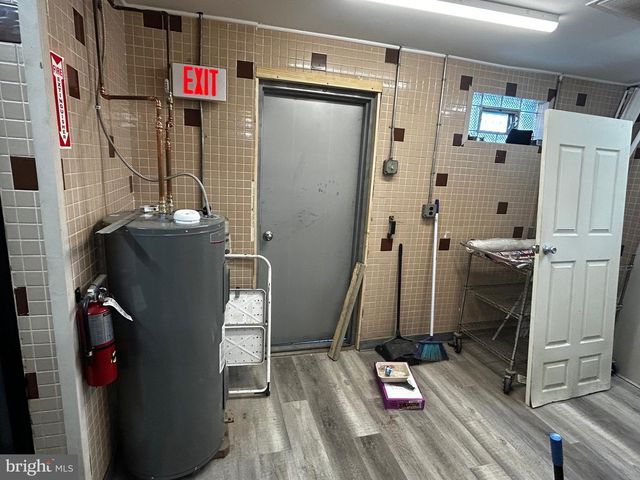 4655 BENSON ST, Philadelphia, PA 19136