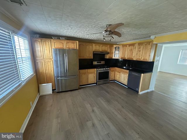 4655 BENSON ST, Philadelphia, PA 19136