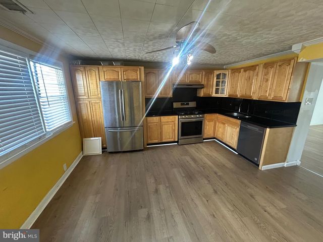 4655 BENSON ST, Philadelphia, PA 19136