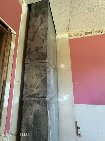 4393 County Road 470, Meridian, MS 39301