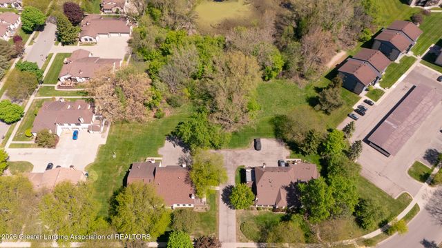 2925 Staten Avenue 7, Lansing, MI 48910
