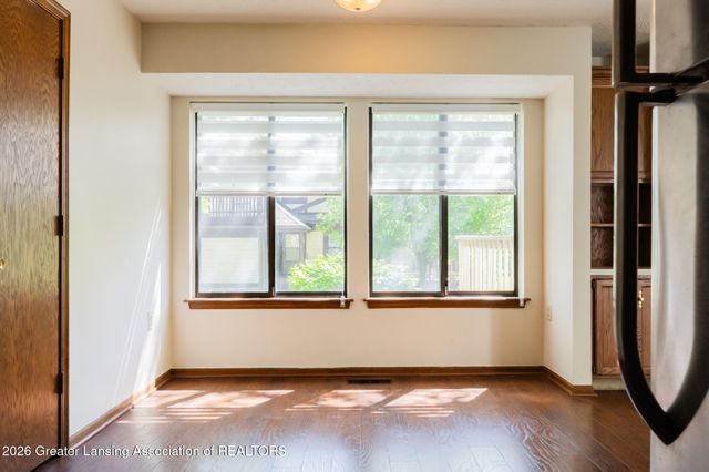 2925 Staten Avenue 7, Lansing, MI 48910
