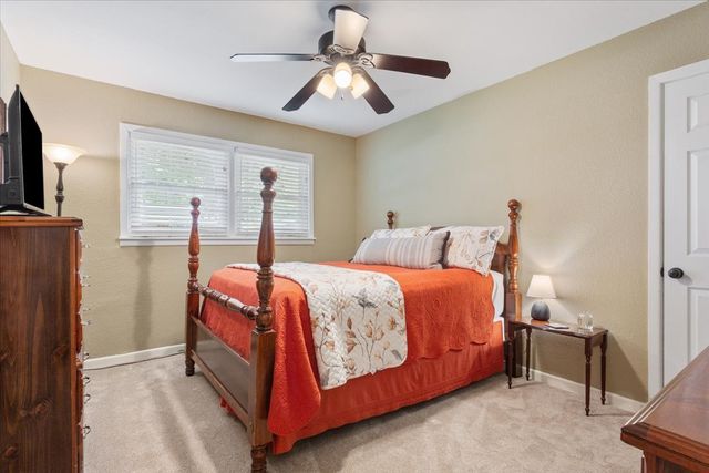 2209 N 52nd Street, Waco, TX 76710