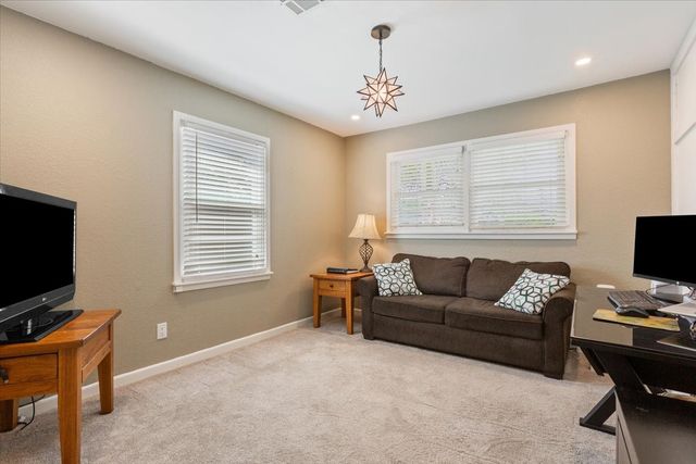 2209 N 52nd Street, Waco, TX 76710