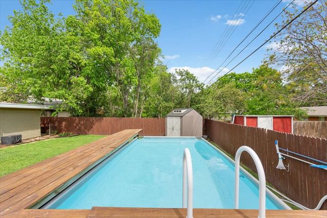 2209 N 52nd Street, Waco, TX 76710