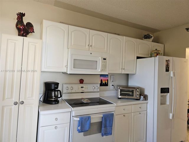 3850 Washington Street 516, Hollywood, FL 33021
