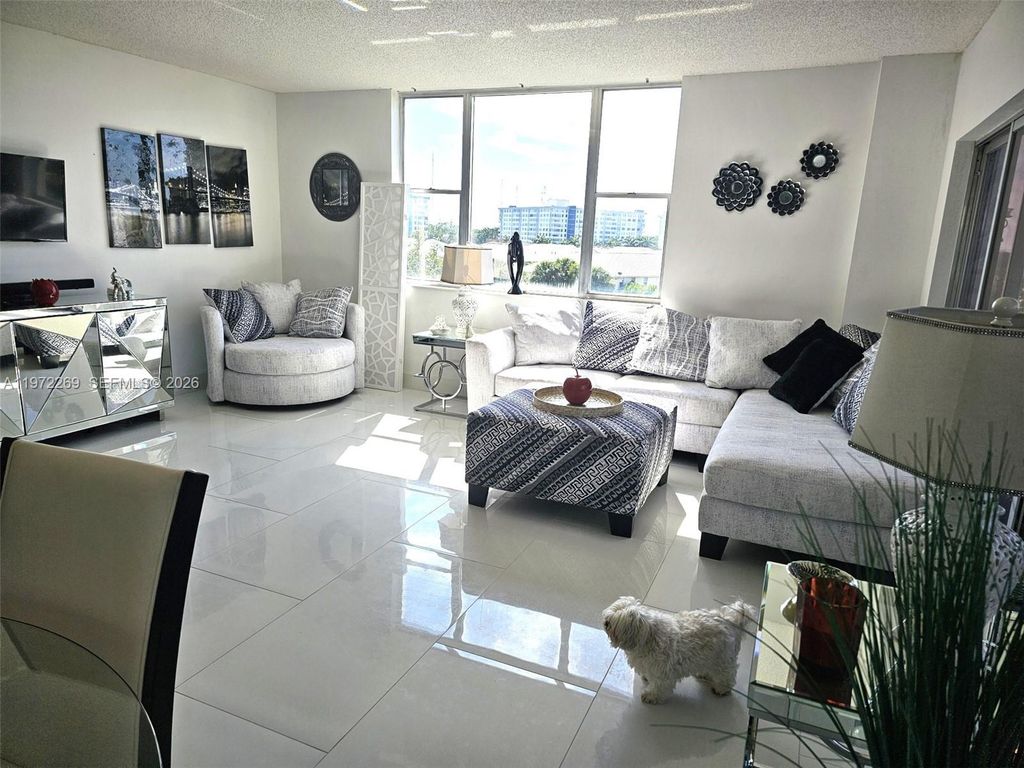 3850 Washington Street 516, Hollywood, FL 33021