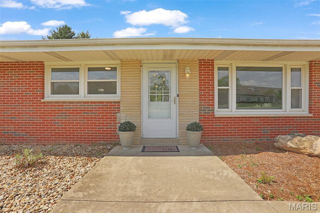 123 Park Drive, Edwardsville, IL 62025