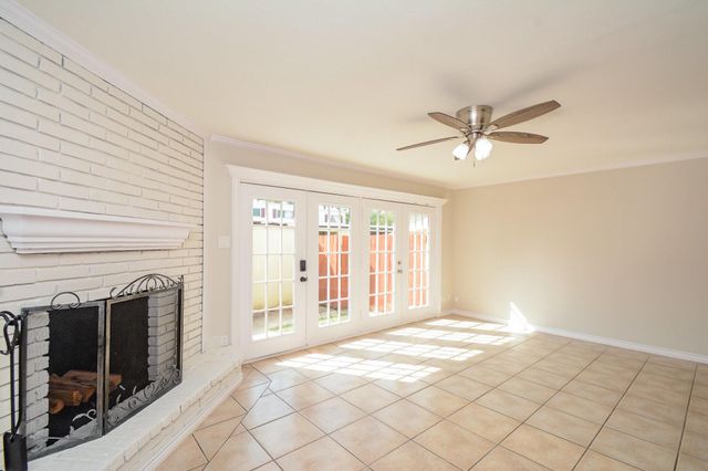 13282 Trail Hollow Drive, Houston, TX 77079