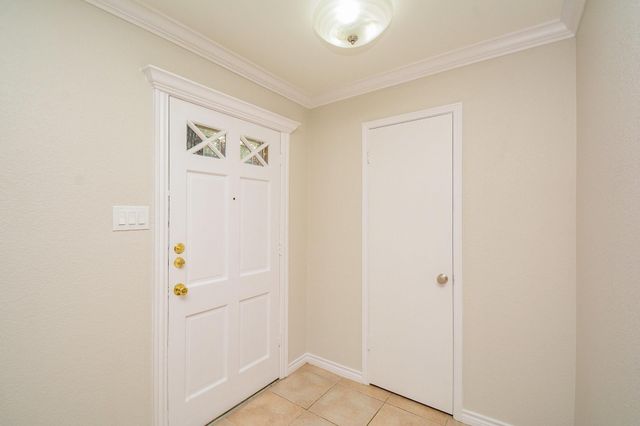 13282 Trail Hollow Drive, Houston, TX 77079