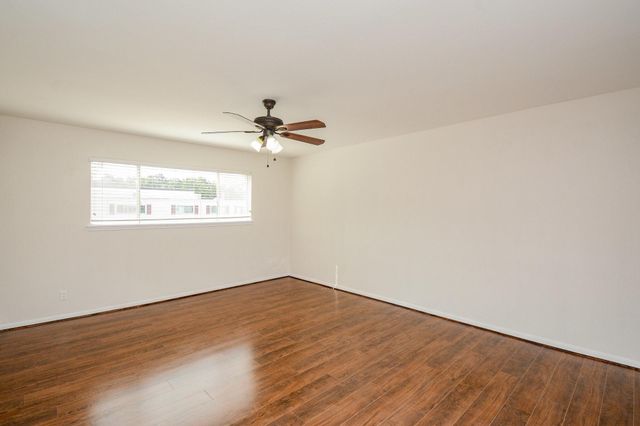 13282 Trail Hollow Drive, Houston, TX 77079