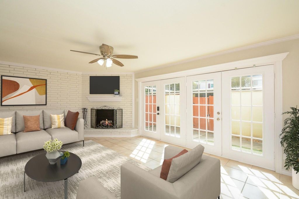 13282 Trail Hollow Drive, Houston, TX 77079