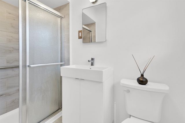 2711 W Morton Street, Denison, TX 75020