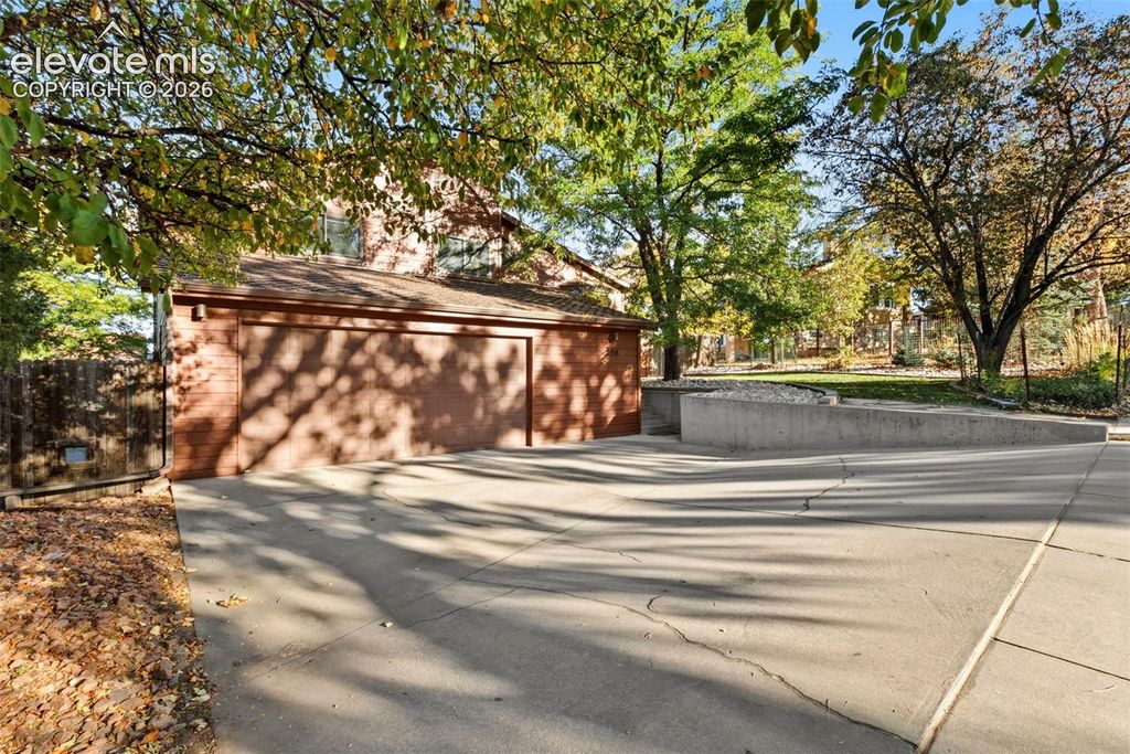 508 Crystal Hills Boulevard, Manitou Springs, CO 80829 — photo 3
