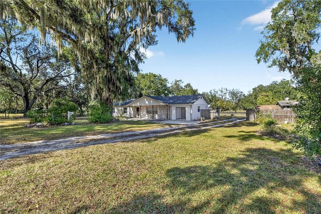 1748 E WHEELER ROAD, Seffner, FL 33584