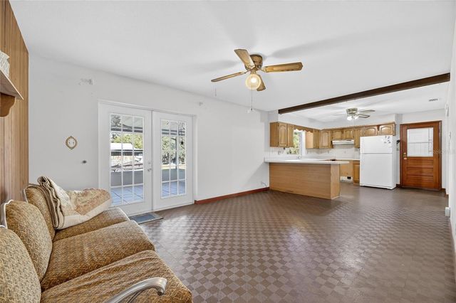 1748 E WHEELER ROAD, Seffner, FL 33584