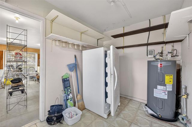 1748 E WHEELER ROAD, Seffner, FL 33584