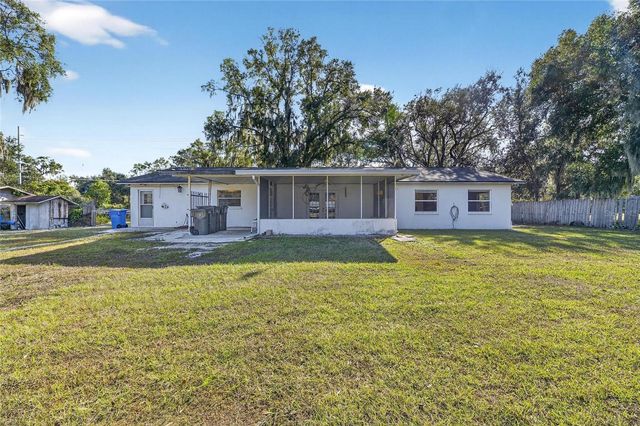1748 E WHEELER ROAD, Seffner, FL 33584