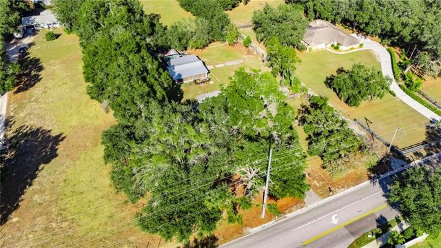 1748 E WHEELER ROAD, Seffner, FL 33584