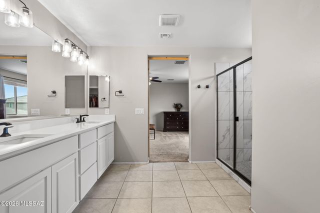 10957 W Renwick Drive, Marana, AZ 85653
