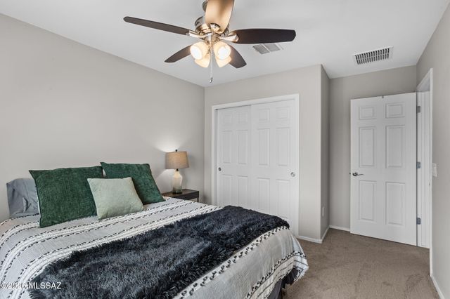 10957 W Renwick Drive, Marana, AZ 85653