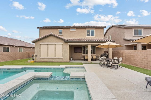 10957 W Renwick Drive, Marana, AZ 85653