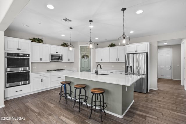 10957 W Renwick Drive, Marana, AZ 85653
