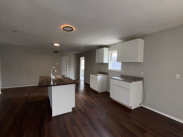 410 Lone Star Road, Trinidad, TX 75163