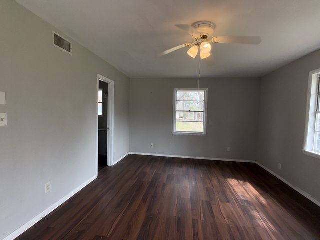 410 Lone Star Road, Trinidad, TX 75163