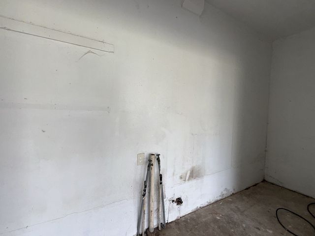 410 Lone Star Road, Trinidad, TX 75163