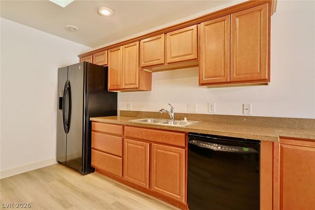 3181 Pinehurst Drive D, Las Vegas, NV 89109