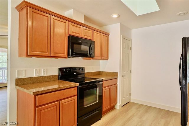 3181 Pinehurst Drive D, Las Vegas, NV 89109