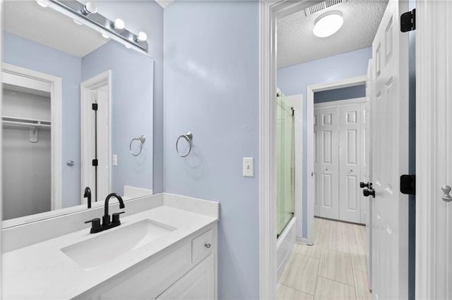 14909 Benson Street, Overland Park, KS 66221