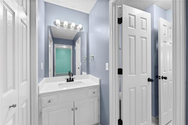 14909 Benson Street, Overland Park, KS 66221