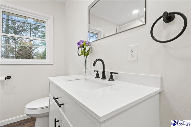 1505 E McIver Road, Florence, SC 29501