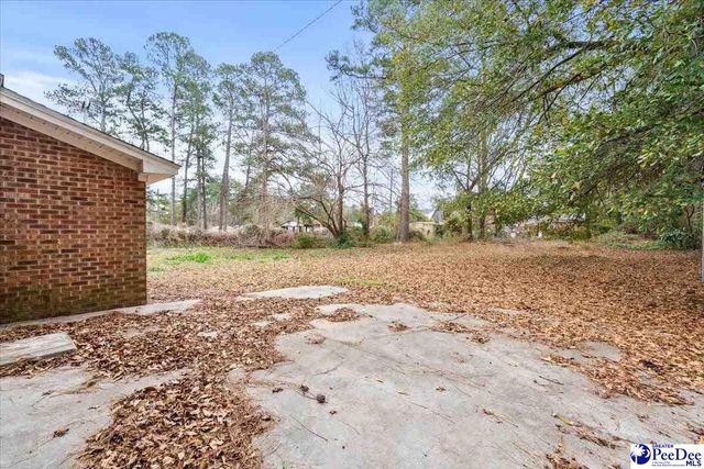 1505 E McIver Road, Florence, SC 29501