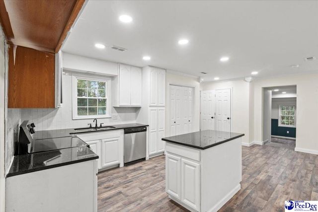 1505 E McIver Road, Florence, SC 29501