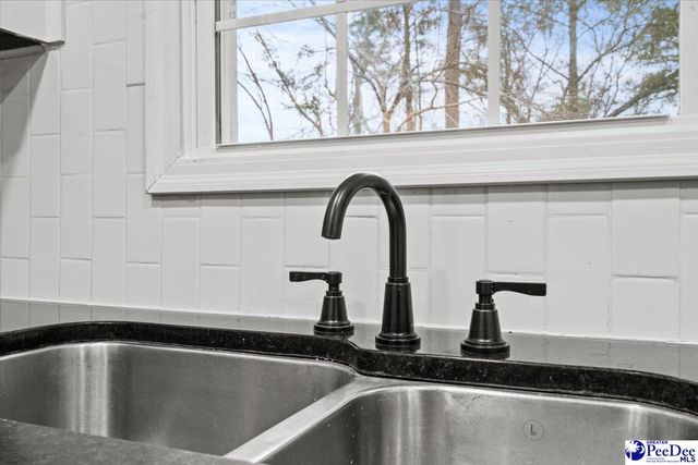 1505 E McIver Road, Florence, SC 29501