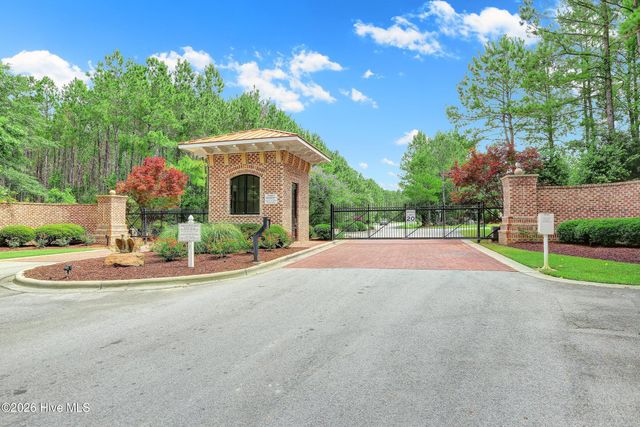 167 Hydrangea Lane, Hampstead, NC 28443
