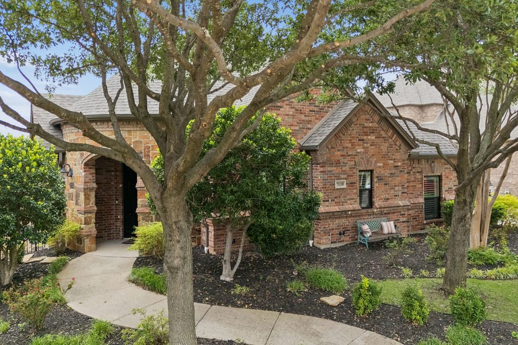 7120 Goodnight Ranch Road, North Richland Hills, TX 76182