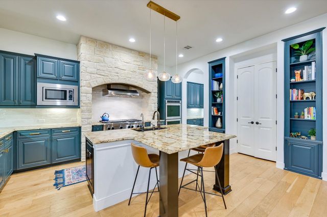2520 Ionian CV, Austin, TX 78730